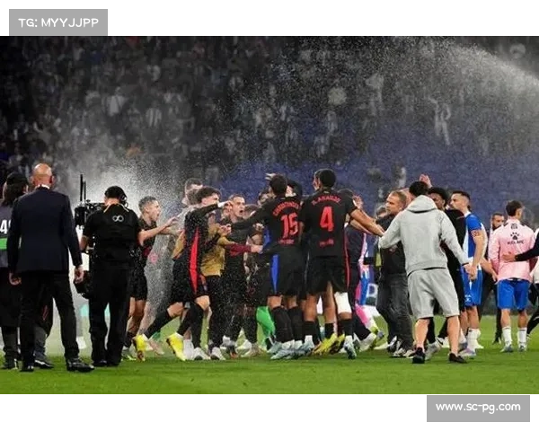 巴塞罗那：红蓝军团的辉煌历史与足球艺术的完美融合